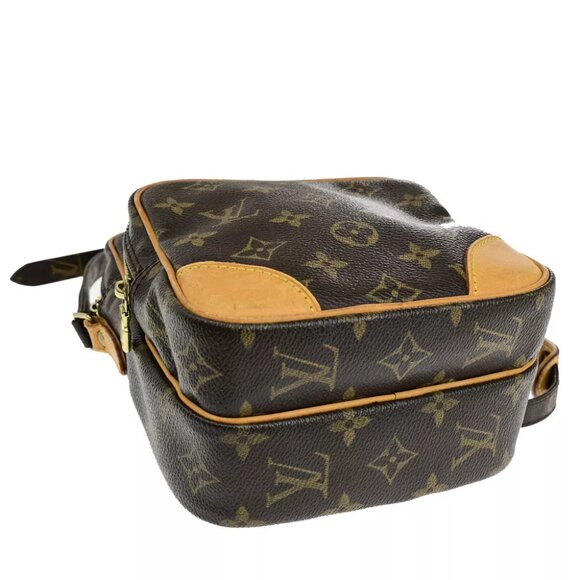 LOUIS VUITTON Amazon Crossbody Shoulder Bag Monogram Leather - Picture 5 of 7